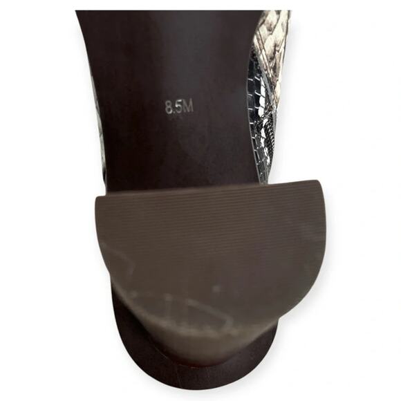 Gibson Latimer Vina Snake Embossed Boots Color: Black/Brown Size 8.5 - Picture 7 of 9